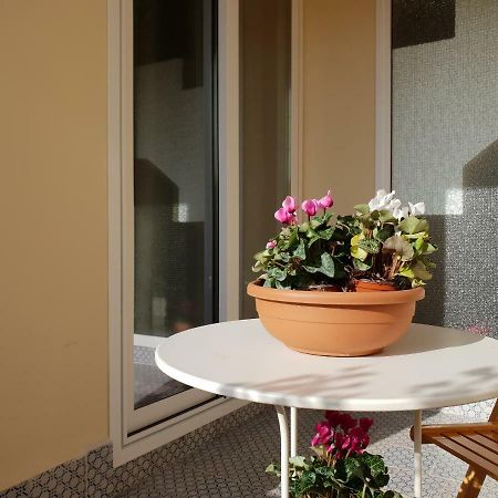 Rifinito Bilocale In Centro, Casa Verdi, 2° Piano Apartment Багерия Екстериор снимка