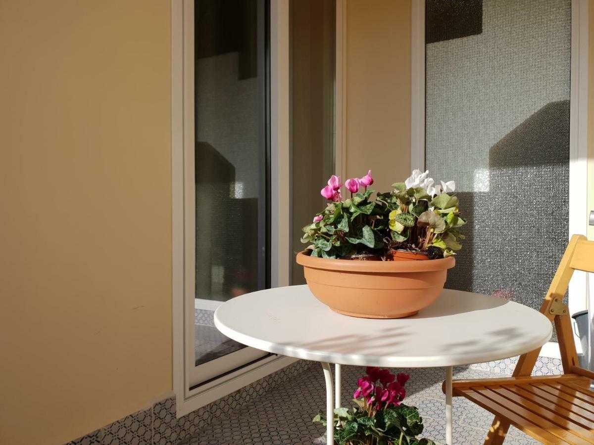 Rifinito Bilocale In Centro, Casa Verdi, 2° Piano Apartment Багерия Екстериор снимка